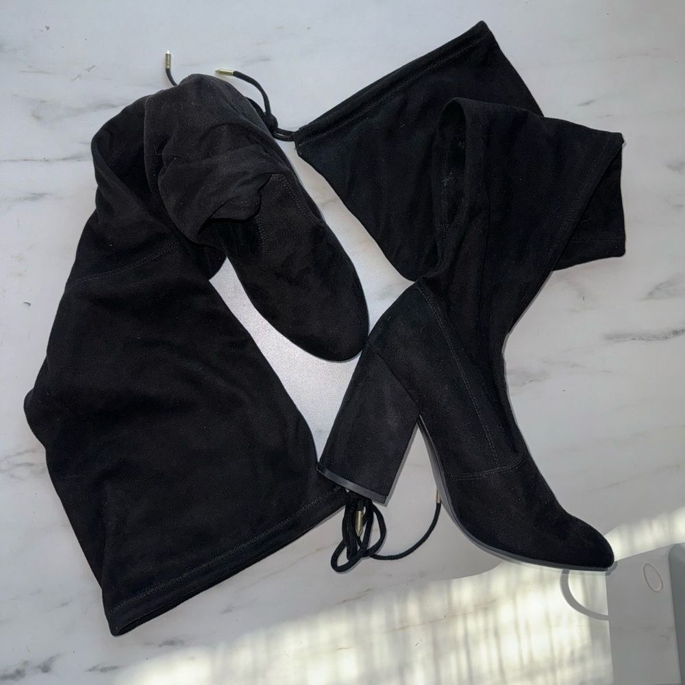 Lookalike Over The Knee Black Suede Leather Heeled Boots size 5.5 EUC - Picture 2 of 6